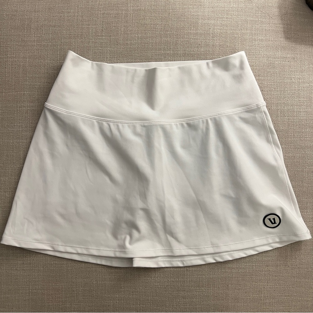 Vuori Volly Skirt in White